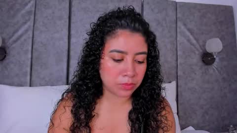 Snapshot of thara_webstter chatting on 03/05/26, 11:39 thara webstter online show from 03/05/26, 11:39