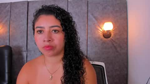 Snapshot of thara_webstter chatting on 05/26/26, 11:39 thara webstter online show from 05/26/26, 11:39