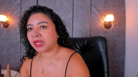 Snapshot of thara_webstter chatting on 05/30/26, 11:29 thara webstter online show from 05/30/26, 11:29
