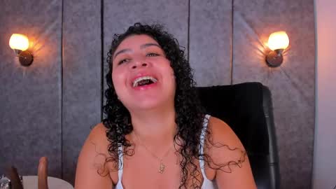 Snapshot of thara_webstter chatting on 06/06/26, 11:48 thara webstter online show from 06/06/26, 11:48