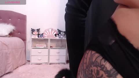   online show from 09/23/25, 08:28