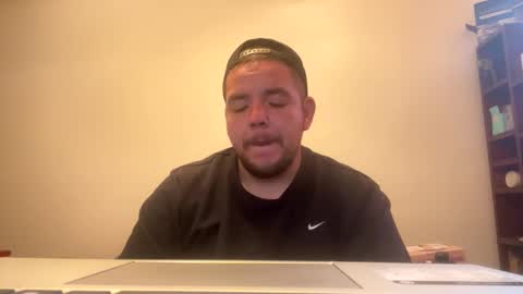 thatguymichael93 online show from 10/28/25, 05:04