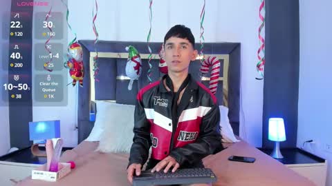 Thayler  online show from 12/24/24, 11:17