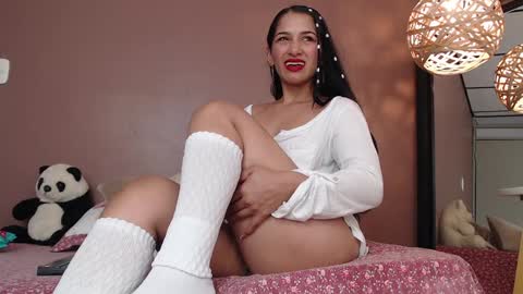 THAYSSA ROSS online show from 12/30/24, 08:15