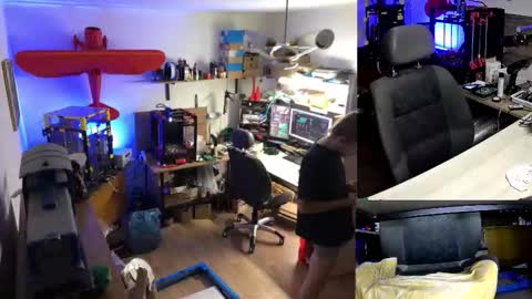 Snapshot of the0archon chatting on 11/13/25, 06:51 Michal online show from 11/13/25, 06:51