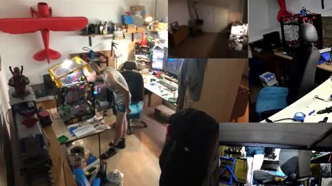 Snapshot of the0archon chatting on 12/02/25, 06:03 Michal online show from 12/02/25, 06:03