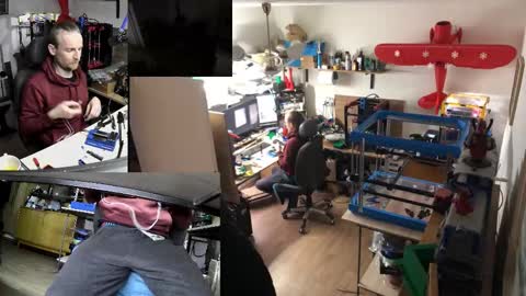 Snapshot of the0archon chatting on 12/14/25, 02:11 Michal online show from 12/14/25, 02:11