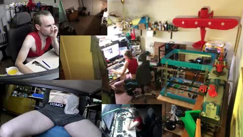 Snapshot of the0archon chatting on 12/15/25, 06:01 Michal online show from 12/15/25, 06:01