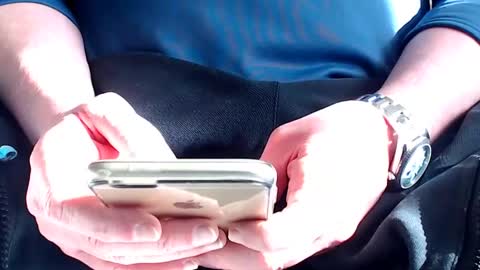 Snapshot of the1pocketrocket chatting on 03/02/25, 12:01 the1pocketrocket online show from 03/02/25, 12:01