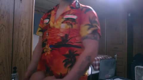 Snapshot of the4stringmotha chatting on 09/15/25, 01:44 BiggerINalaska online show from 09/15/25, 01:44