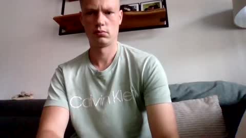 Dennis online show from 07/08/26, 07:46
