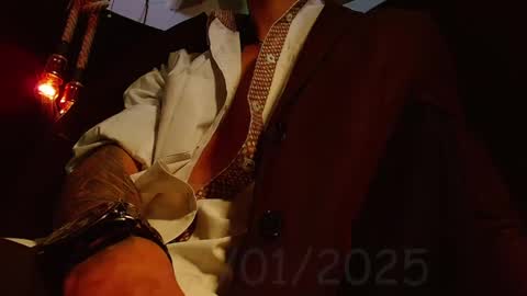 Snapshot of the_anfitrion69 chatting on 01/29/25, 04:36 GIORGGIO online show from 01/29/25, 04:36