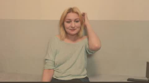 Eva online show from 05/20/26, 02:45
