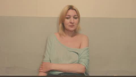 Eva online show from 06/15/26, 10:12