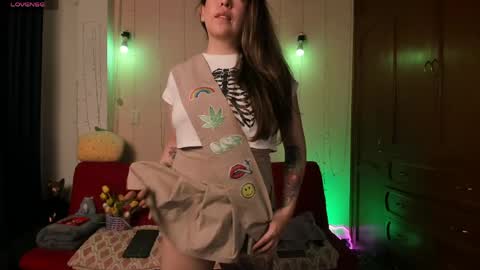 Snapshot of the_crazy_latina chatting on 04/21/26, 01:18 Giovanna online show from 04/21/26, 01:18