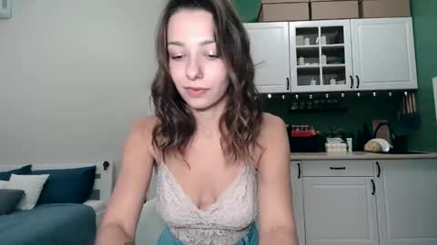 Snapshot of the_death_killer_ chatting on 10/27/25, 02:32 Mia online show from 10/27/25, 02:32