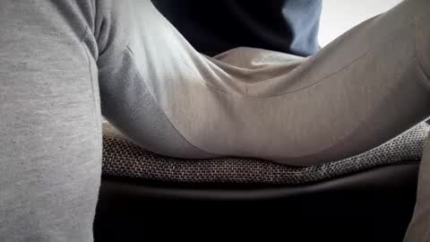 Snapshot of the_delicious_19 chatting on 12/21/24, 12:38 the_delicious_19 online show from 12/21/24, 12:38