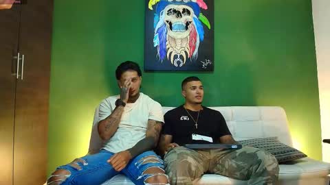 Snapshot of the_golden_boys chatting on 11/05/25, 01:27 SCOTT THEO KAMERON GENDERSON online show from 11/05/25, 01:27