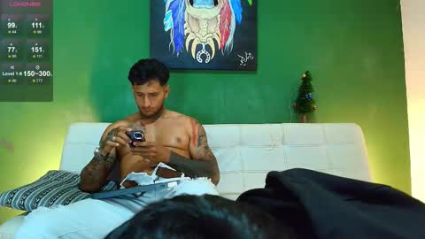 Snapshot of the_golden_boys chatting on 11/22/25, 12:20 SCOTT THEO KAMERON GENDERSON online show from 11/22/25, 12:20