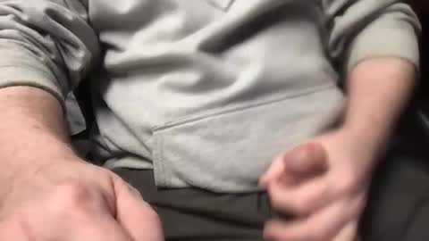 Snapshot of the_johnny_bravo chatting on 03/09/25, 04:44 BarryMcCockiner online show from 03/09/25, 04:44