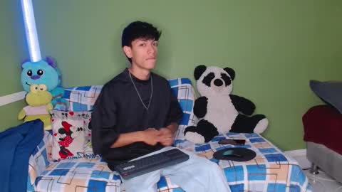 Snapshot of the_muderer chatting on 11/03/25, 02:51 murderer online show from 11/03/25, 02:51