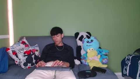 Snapshot of the_muderer chatting on 11/07/25, 01:44 murderer online show from 11/07/25, 01:44