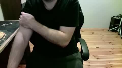 Snapshot of the_naked_pianists chatting on 12/14/25, 06:23 Stephan 34 Cassandra 25 online show from 12/14/25, 06:23