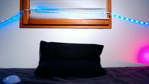 Snapshot of the_naked_sailor chatting on 10/07/25, 01:03 Naked Sailor online show from 10/07/25, 01:03