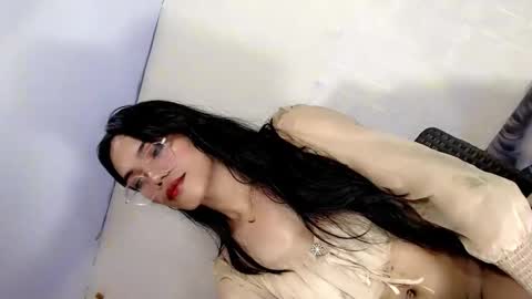 the_naughty_kyra online show from 10/23/25, 05:07