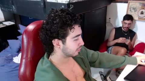 Snapshot of the_nerdy_wizard chatting on 09/15/25, 04:23 the_nerdy_wizard online show from 09/15/25, 04:23