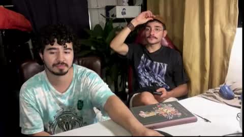 Snapshot of the_nerdy_wizard chatting on 10/16/25, 12:33 the_nerdy_wizard online show from 10/16/25, 12:33