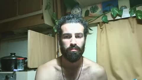 Snapshot of the_nomad_show chatting on 11/09/25, 06:28 T online show from 11/09/25, 06:28