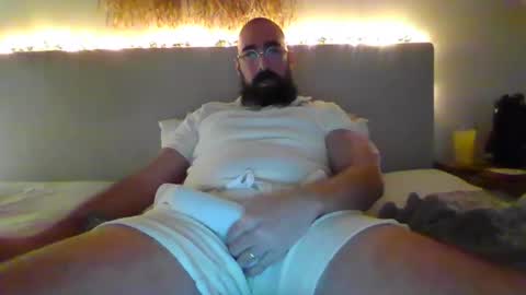 Snapshot of the_orcadian chatting on 02/05/26, 09:19 bigdick online show from 02/05/26, 09:19