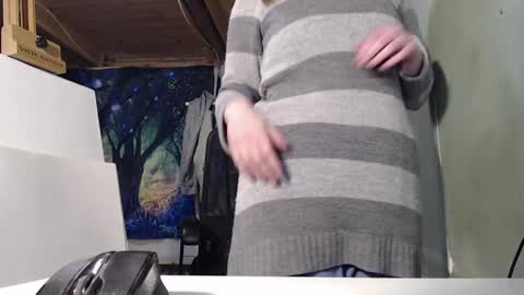 Snapshot of the_prettywondder chatting on 01/18/25, 06:32 Ekye online show from 01/18/25, 06:32