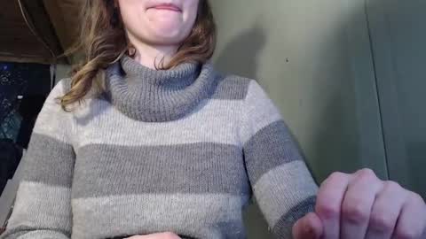 Snapshot of the_prettywondder chatting on 01/23/25, 01:56 Ekye online show from 01/23/25, 01:56