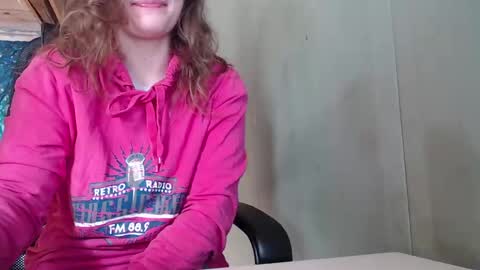 Snapshot of the_prettywondder chatting on 03/12/25, 05:35 Ekye online show from 03/12/25, 05:35