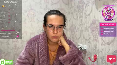 Snapshot of the_princese chatting on 09/28/25, 04:56 Alice online show from 09/28/25, 04:56