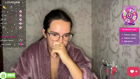 Snapshot of the_princese chatting on 09/30/25, 04:01 Alice online show from 09/30/25, 04:01