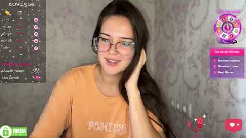 Snapshot of the_princese chatting on 10/04/25, 10:02 Alice online show from 10/04/25, 10:02