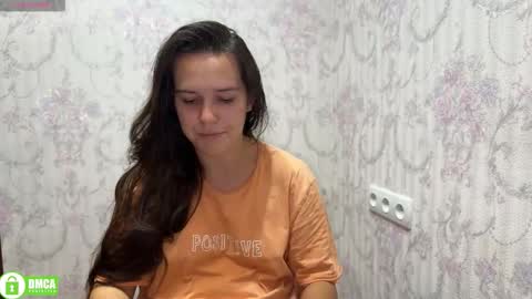 Snapshot of the_princese chatting on 10/06/25, 07:11 Alice online show from 10/06/25, 07:11