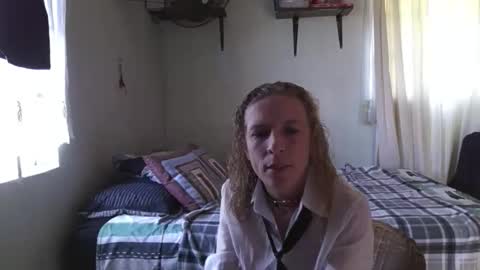 Sinn Fairy  Levi Sinn online show from 10/22/25, 08:36