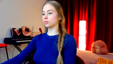 Snapshot of the_steel_magnolia_ chatting on 03/09/26, 03:54 Ally STREAMING ON TWITCH NOW Check my Twitter for updates online show from 03/09/26, 03:54