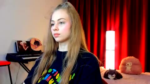 Snapshot of the_steel_magnolia_ chatting on 03/19/26, 09:19 Ally STREAMING ON TWITCH NOW Check my Twitter for updates online show from 03/19/26, 09:19