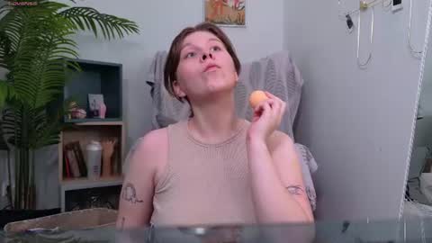The Rosemarie I Wed FriSun 1 AM  9 AM EDT online show from 06/28/26, 01:17