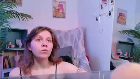 The Rosemarie I Wed FriSun 1 AM  9 AM EDT online show from 07/05/26, 01:18