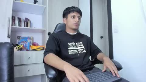 Danny online show from 11/28/25, 01:30