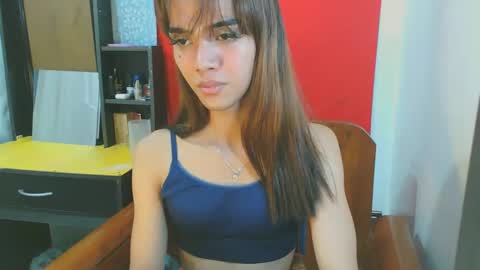 thea121698 online show from 10/10/25, 01:43