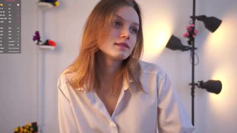 Emma online show from 10/14/25, 04:02