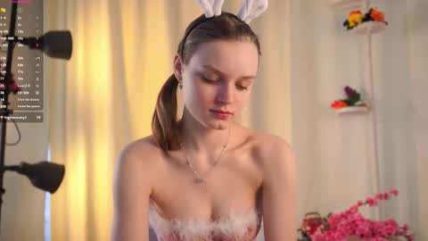 Emma online show from 10/16/25, 04:13