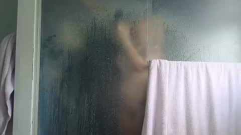 theauroramae -  online show from 06/28/26, 12:16
